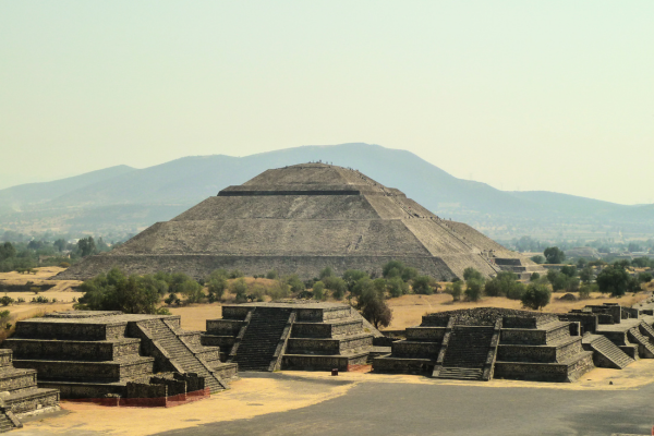 Aztekische Pyramide